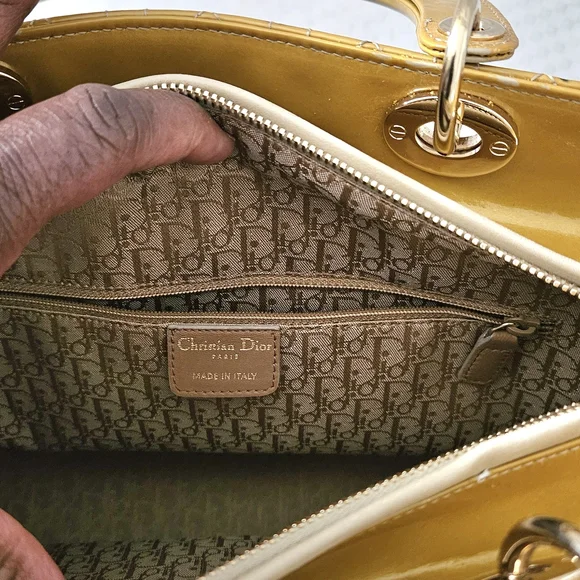 Christian Dior Cannage Lady Dior Gold Enamel Luxury Hand Bag (LIMITED EDITION) - Picture 6 of 16